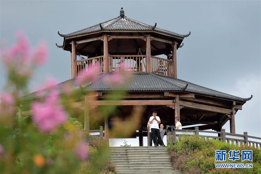 （走向我們的小康生活&middot;圖文互動(dòng)）（4）從廢棄礦山到生態(tài)&ldquo;福地&rdquo;&mdash;&mdash;江西尋烏戰(zhàn)荒記 