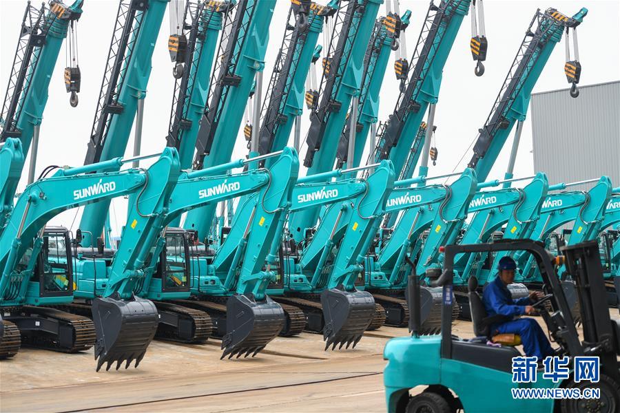 （落實&ldquo;六穩(wěn)&rdquo;&ldquo;六保&rdquo;企業(yè)見聞&middot;圖文互動）（3）&ldquo;智慧工廠&rdquo;引領(lǐng)&ldquo;生產(chǎn)節(jié)拍&rdquo;&mdash;&mdash;走進山河智能一探究竟