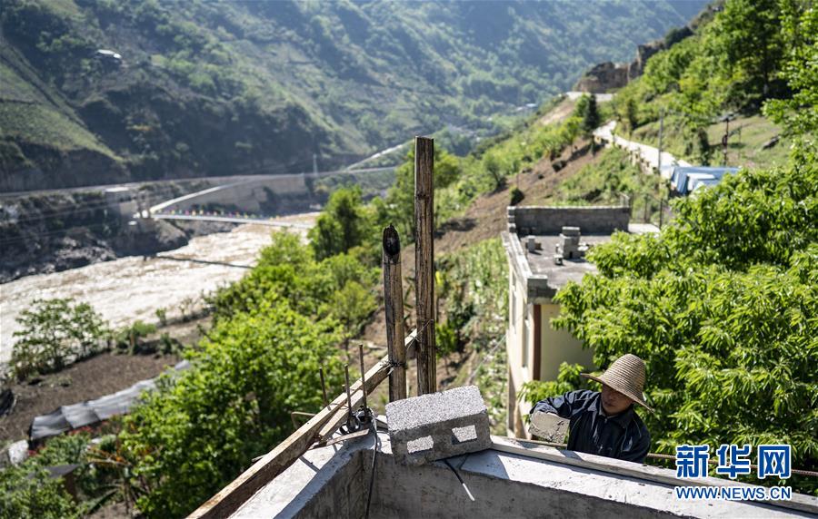 (新華全媒頭條·決戰(zhàn)決勝脫貧攻堅(jiān)·督戰(zhàn)未摘帽貧困縣·圖文互動(dòng))(12)脫貧的歌聲——云南直過民族和人口較少民族共入新時(shí)代