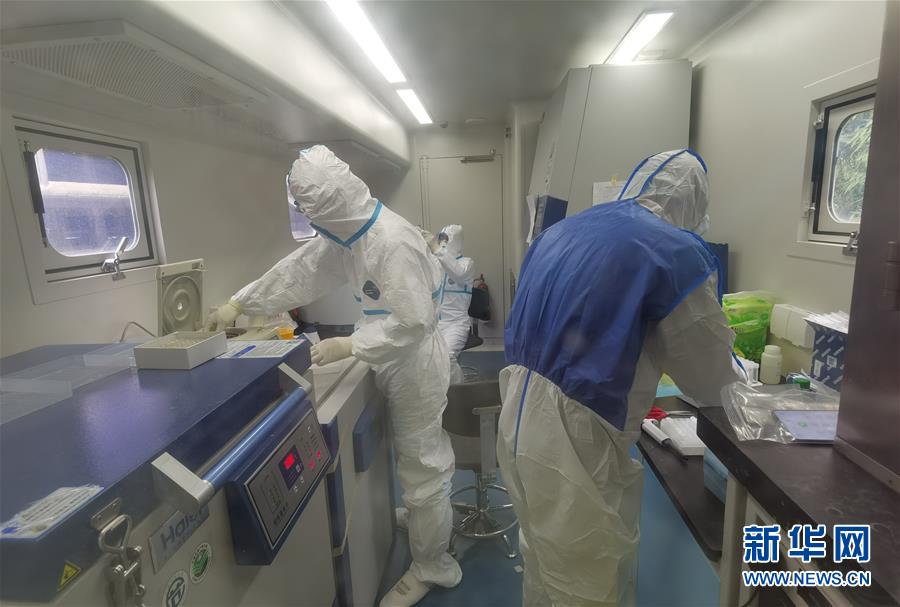 （抗疫一線醫(yī)務(wù)人員英雄群體&middot;圖文互動(dòng)）（6）沖鋒在抗疫一線的&ldquo;科研鐵軍&rdquo;&mdash;&mdash;軍事科學(xué)院軍事醫(yī)學(xué)專家組抗擊新冠肺炎疫情記事