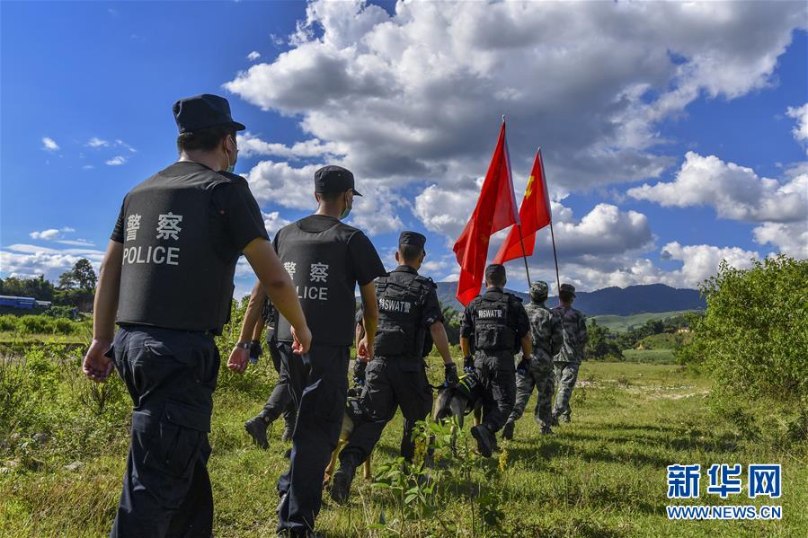 （熱點鮮報&middot;圖文互動）（6）應(yīng)戰(zhàn)陸路輸入疫情&mdash;&mdash;云南瑞麗抗疫七日記