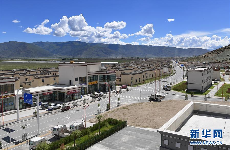 （新華全媒頭條&middot;走向我們的小康生活&middot;決戰(zhàn)決勝脫貧攻堅&middot;圖文互動）（8）兩次遷徙&ldquo;搬窮&rdquo;記&mdash;&mdash;海拔最高縣雙湖的&ldquo;戰(zhàn)貧故事&rdquo;