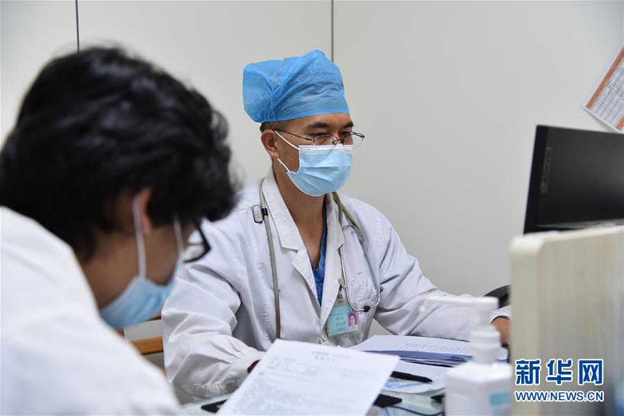 （圖文互動）（4）醫(yī)療服務(wù)&ldquo;不打烊&rdquo;&mdash;&mdash;國慶假期醫(yī)院走訪見聞