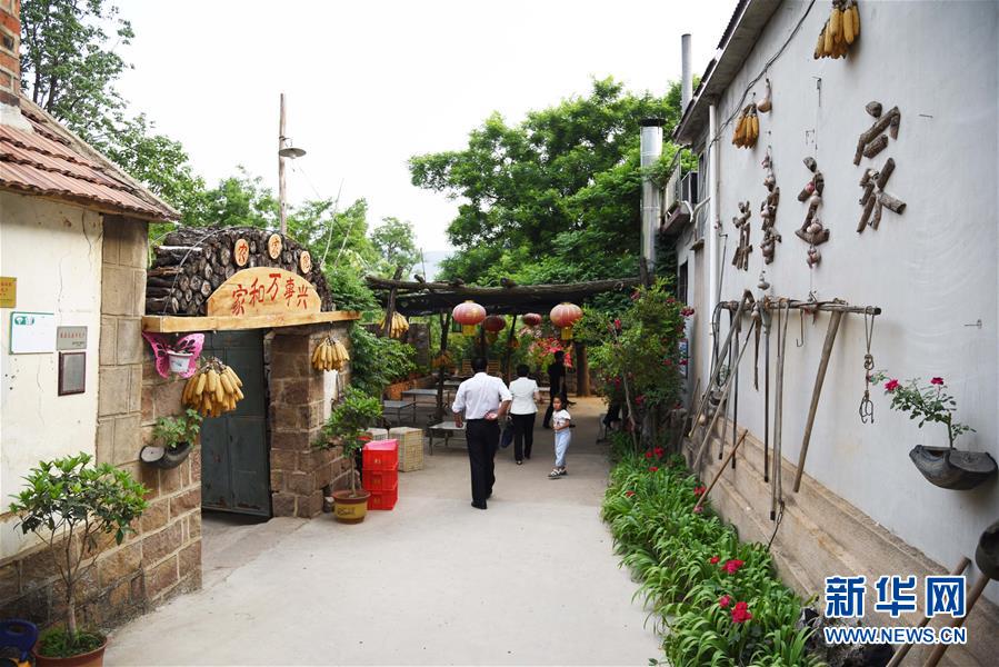 （決戰(zhàn)決勝脫貧攻堅(jiān)&middot;圖文互動）（4）&ldquo;講好紅色故事&rdquo;也能脫貧攻堅(jiān)&mdash;&mdash;紅嫂故里山東沂水縣桃棵子村&ldquo;紅色扶貧&rdquo;蹲點(diǎn)手記