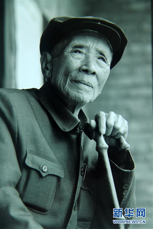 （熱點(diǎn)鮮報(bào)&middot;圖文互動）（6）善洲精神永相傳：留下一片綠洲 造福家鄉(xiāng)百姓