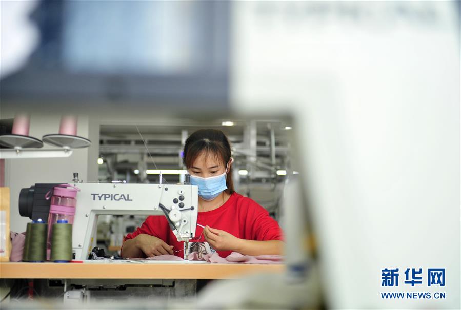 （中國(guó)網(wǎng)事&middot;圖文互動(dòng)）（6）一場(chǎng)&ldquo;遷徙&rdquo;，幾番&ldquo;播種&rdquo;&mdash;&mdash;記京津冀協(xié)同發(fā)展中的&ldquo;探路者&rdquo;