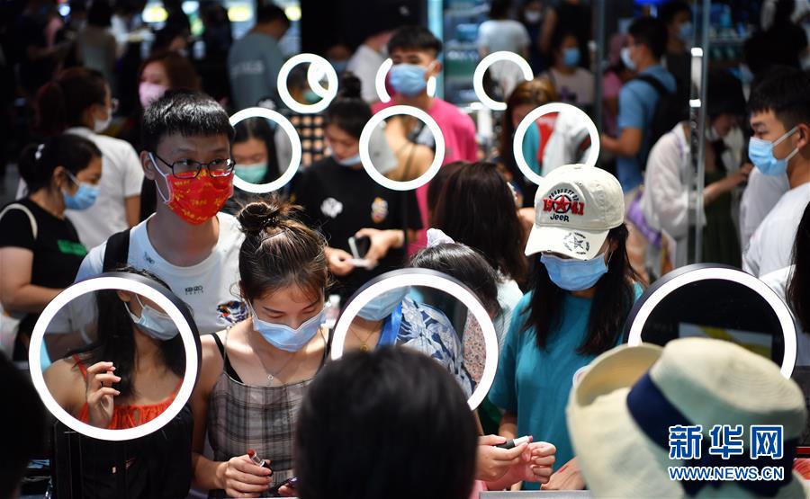 (新華全媒頭條·聚焦三季度經(jīng)濟(jì)·圖文互動(dòng))(15)逐季轉(zhuǎn)好 穩(wěn)定復(fù)蘇——透視中國(guó)經(jīng)濟(jì)“三季報(bào)”