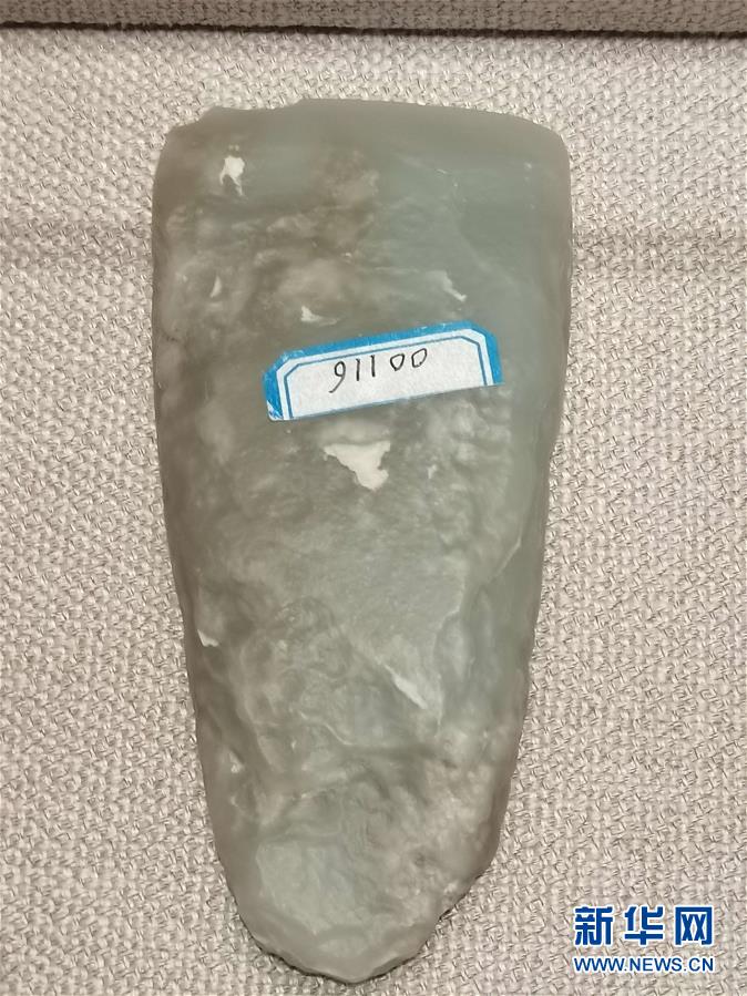 （文化視點(diǎn)&middot;聽文物講故事&middot;圖文互動）（2）豪橫！古人扛著玉斧在羅布泊打獵