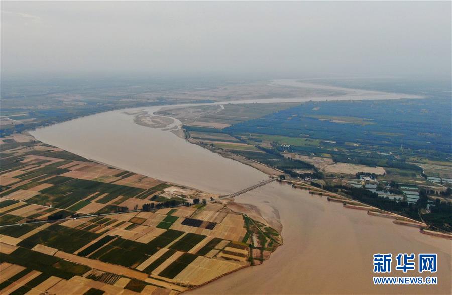（新華全媒頭條&middot;圖文互動）（2）從&ldquo;四亂&rdquo;突出到生態(tài)修復(fù) 黃河漸成中原&ldquo;綠飄帶&rdquo;
