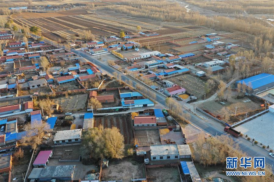 （全面建成小康社會&ldquo;百城千縣萬村&rdquo;調研行&middot;圖文互動）（2）互助互利，小甘薯帶來甜蜜日子&mdash;&mdash;內蒙古奈曼旗互利村闖出產業(yè)致富之路