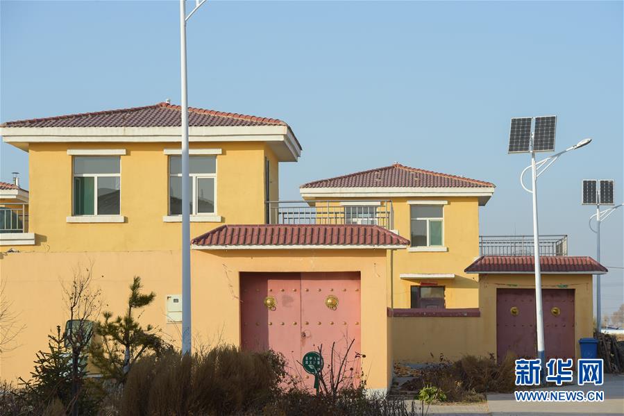 (全面建成小康社會“百城千縣萬村調(diào)研行”·圖文互動)(4)“麻煩村”變形記——內(nèi)蒙古白青堯村的多彩生活