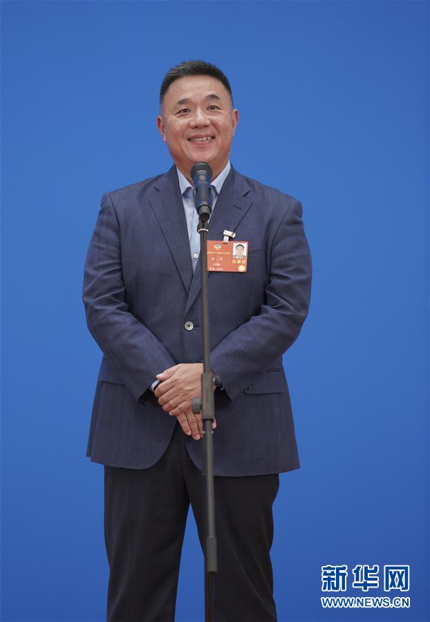 （兩會(huì)&middot;政協(xié)開幕&middot;XHDW）（6）接受采訪
