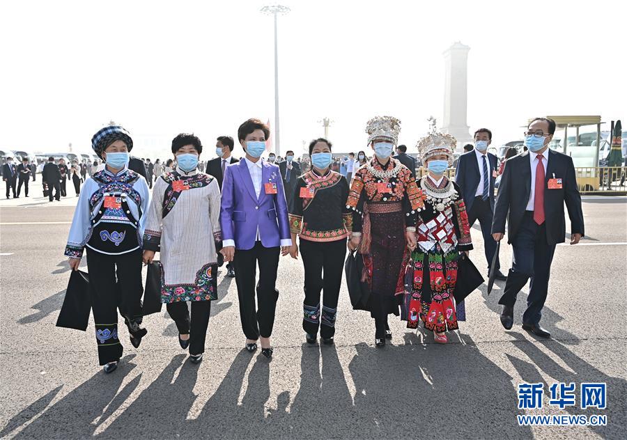 （兩會(huì)&middot;人大開幕&middot;XHDW）（1）十三屆全國(guó)人大三次會(huì)議開幕