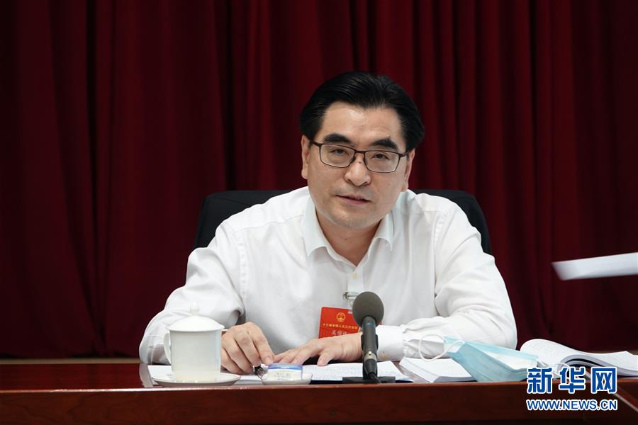 （兩會(huì)&middot;熱點(diǎn)畫報(bào)）（8）代表委員聚焦民法典草案