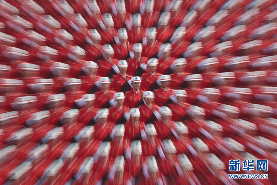 （國慶70周年&middot;慶祝大會）慶祝中華人民共和國成立70周年大會在京隆重舉行