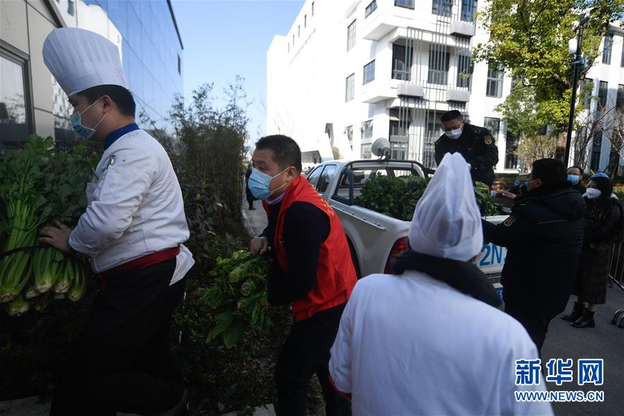 （在習(xí)近平新時(shí)代中國特色社會主義思想指引下&mdash;&mdash;新時(shí)代新作為新篇章&middot;習(xí)近平總書記關(guān)切事&middot;圖文互動）（3）鑄成防疫&ldquo;鐵軍&rdquo;&mdash;&mdash;基層防疫&ldquo;硬核&rdquo;故事