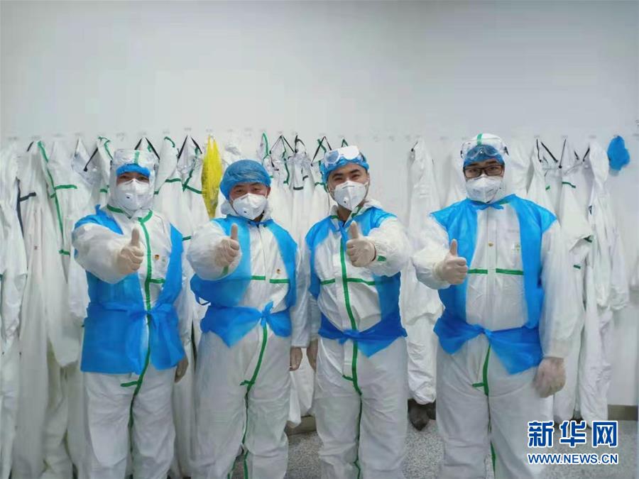 （習(xí)近平致敬的戰(zhàn)&ldquo;疫&rdquo;英雄&middot;志愿者篇&middot;圖文互動）（2）他們，微光成炬照征程