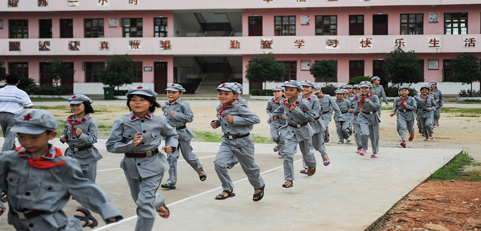 革命老區(qū)江西蓮花縣甘祖昌紅軍小學(xué)舉行&ldquo;六一&rdquo;感恩慶祝活動(dòng)