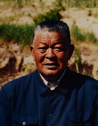 尕布龍語(yǔ)錄：權(quán)力來(lái)自百姓，只能服務(wù)于百姓