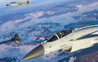 2017軍旅影像：這一年，中國戰(zhàn)機很忙