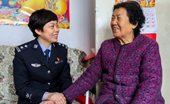 &ldquo;掌上警務(wù)室里的聲音，我會帶到北京&rdquo;