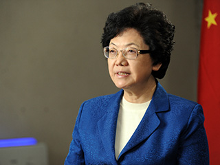 大醫(yī)院人滿為患，社區(qū)醫(yī)院門可羅雀怎么破？