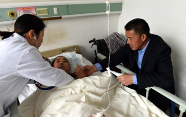 兩會(huì)晨評(píng)：看病難該如何解決？