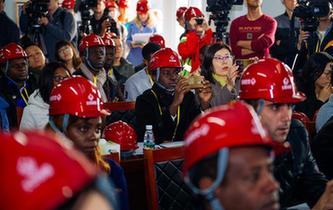 中外記者在北京新機場感受&ldquo;中國速度&rdquo;