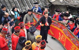 新起點，書寫新時代的新答卷&mdash;&mdash;從2018年全國兩會看決勝全面建成小康社會