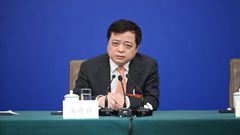 全國政協(xié)常委、全國工商聯(lián)副主席、正泰集團(tuán)董事長 南存輝