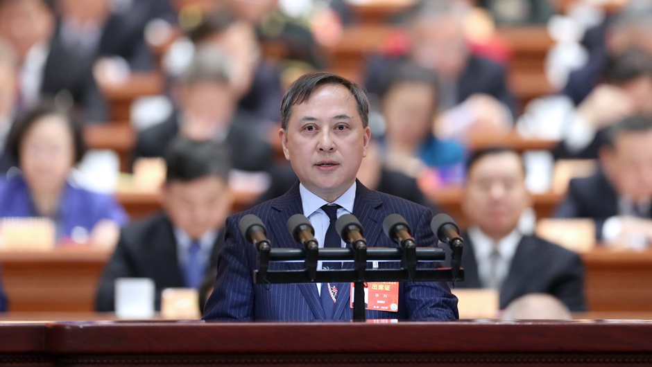 重慶醫(yī)科大學(xué)附屬第二醫(yī)院院長，重慶黨外知識分子聯(lián)誼會副會長 任紅