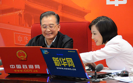 [回顧]2009年溫家寶總理接受中國政府網(wǎng)、新華網(wǎng)專訪