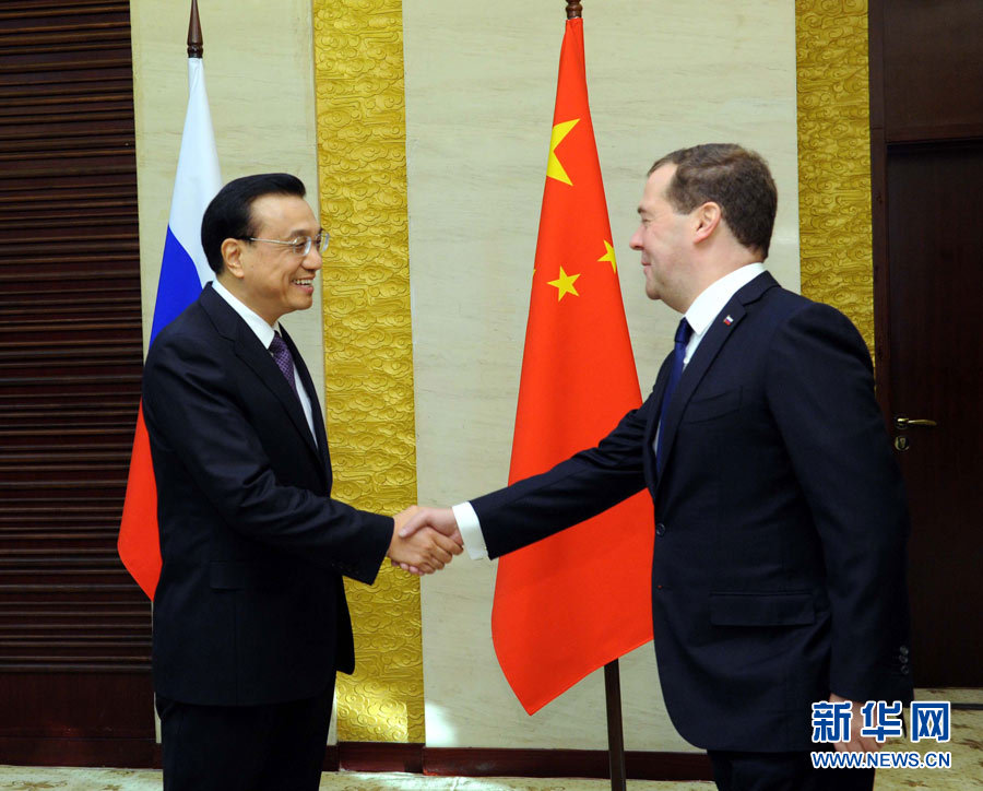 12月15日，中國國務院總理李克強在阿斯塔納會見俄羅斯總理梅德韋杰夫。 新華社記者 饒愛民 攝