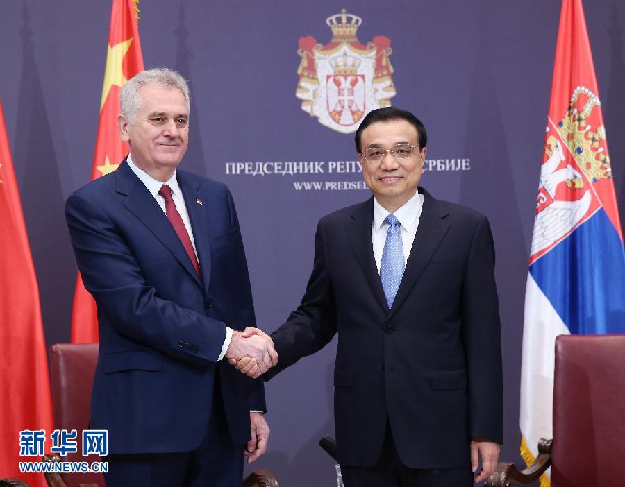 12月18日，中國國務院總理李克強在貝爾格萊德會見塞爾維亞總統(tǒng)尼科利奇。 新華社記者姚大偉攝