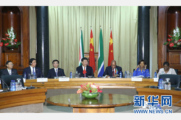 12月2日，國(guó)家主席習(xí)近平在比勒陀利亞同南非總統(tǒng)祖馬舉行會(huì)談。 新華社記者 馬占成 攝  
