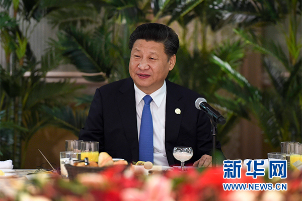 12月4日，國家主席習近平在約翰內斯堡集體會見13位非洲國家領導人。 新華社記者 謝環(huán)馳 攝