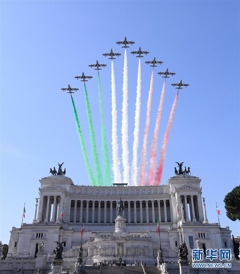 （國(guó)際&middot;一周看天下）共和國(guó)日