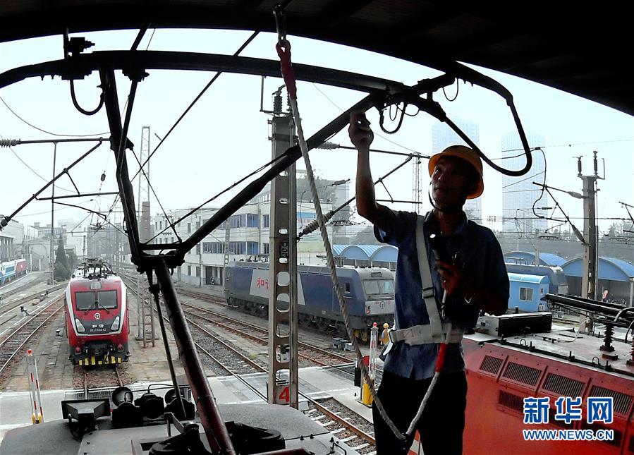 （新華全媒頭條&middot;圖文互動(dòng)）（10）高溫&ldquo;烤&rdquo;驗(yàn)四大洲 熱&ldquo;火&rdquo;還要燒多久