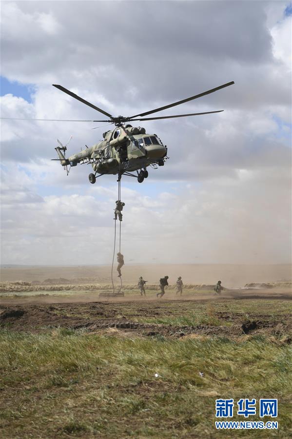 （國際&middot;圖文互動）（3）&ldquo;東方－2018&rdquo;戰(zhàn)略演習(xí)中俄聯(lián)合戰(zhàn)役演練正式開始