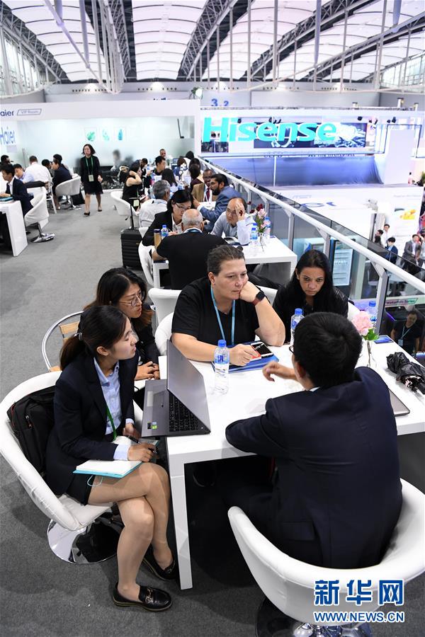 （新華全媒頭條&middot;圖文互動）（10）從廣交會到進博會&mdash;&mdash;中國對外開放再譜新樂章