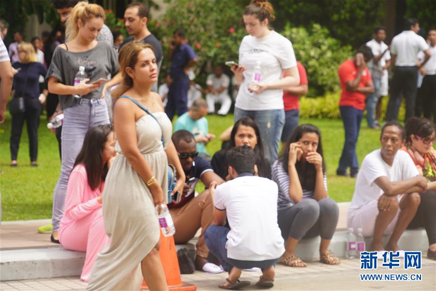 (國(guó)際)(1)斯里蘭卡首都多處發(fā)生爆炸 傷亡嚴(yán)重