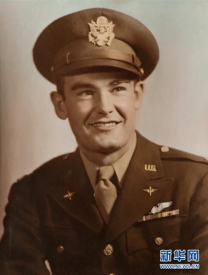 (國際· 圖文互動(dòng))(3)通訊:“和平是我們共同的追求”——美國“飛虎隊(duì)”父子的中國情緣