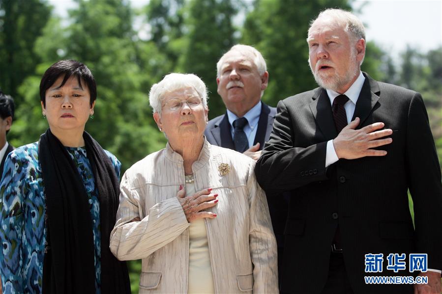 (國際· 圖文互動(dòng))(11)通訊:“和平是我們共同的追求”——美國“飛虎隊(duì)”父子的中國情緣