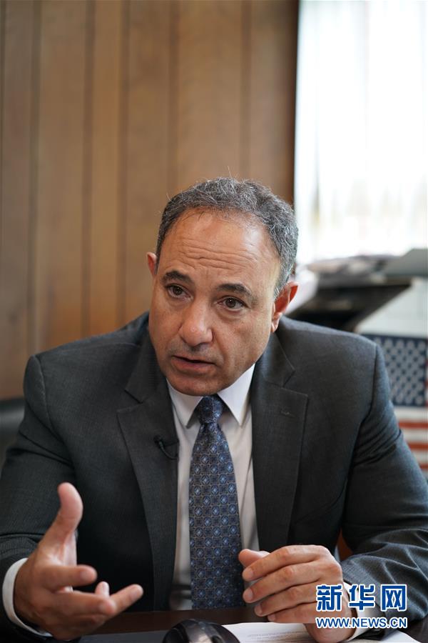 （國(guó)際&middot;圖文互動(dòng)）（1）通訊：安全、好用、實(shí)惠&mdash;&mdash;美國(guó)電信運(yùn)營(yíng)商的華為親體驗(yàn)