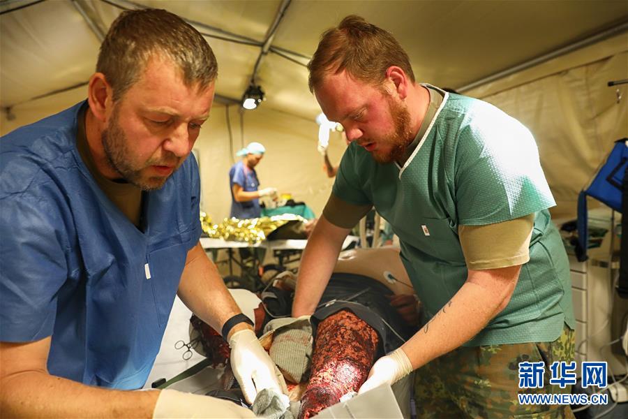 （國(guó)際&middot;圖文互動(dòng)）（5）&ldquo;共同的理念，讓合作更深入更順暢&rdquo;&mdash;&mdash;走進(jìn)中德&ldquo;聯(lián)合救援-2019&rdquo;衛(wèi)勤實(shí)兵聯(lián)合演習(xí)德方野戰(zhàn)二級(jí)醫(yī)院