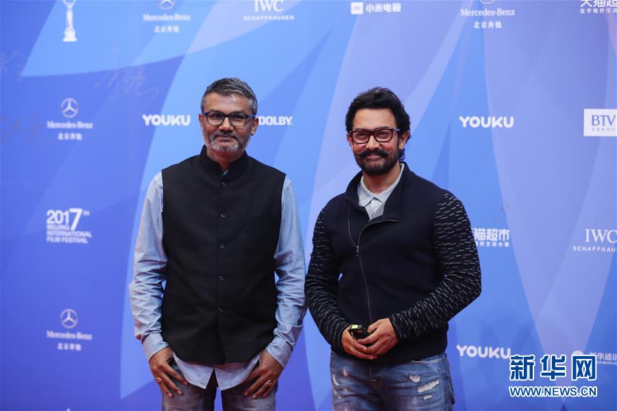 （習近平出訪配合稿&middot;圖文互動）（3）特稿：電影、瑜伽、智能手機&mdash;&mdash;中印兩個文明古國交往&ldquo;新故事&rdquo;