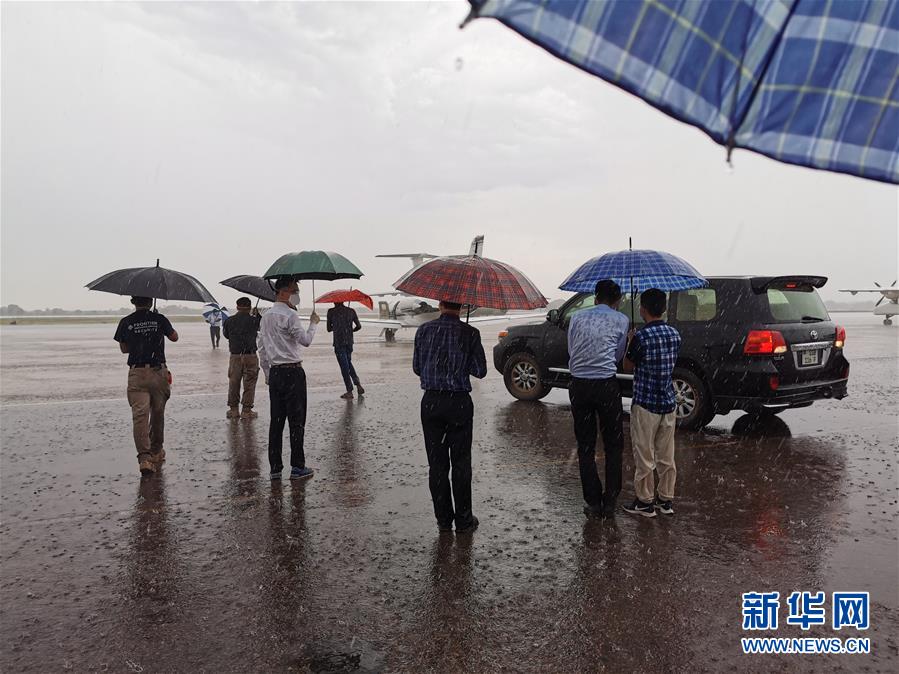 （國際&middot;圖文互動）（3）一場飛越非洲三國援助同胞的&ldquo;生死賽跑&rdquo;