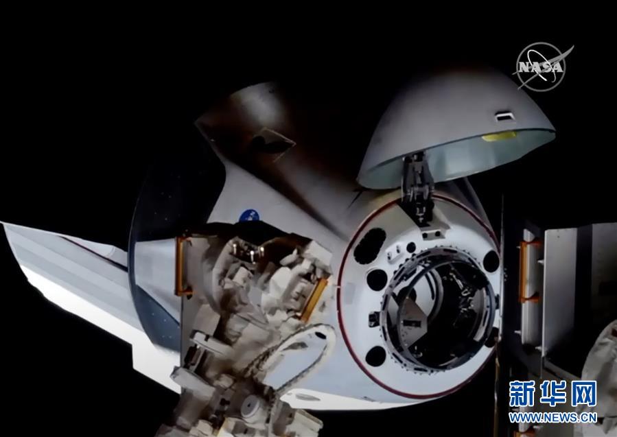 （國(guó)際）（3）美國(guó)&ldquo;龍&rdquo;飛船與空間站對(duì)接