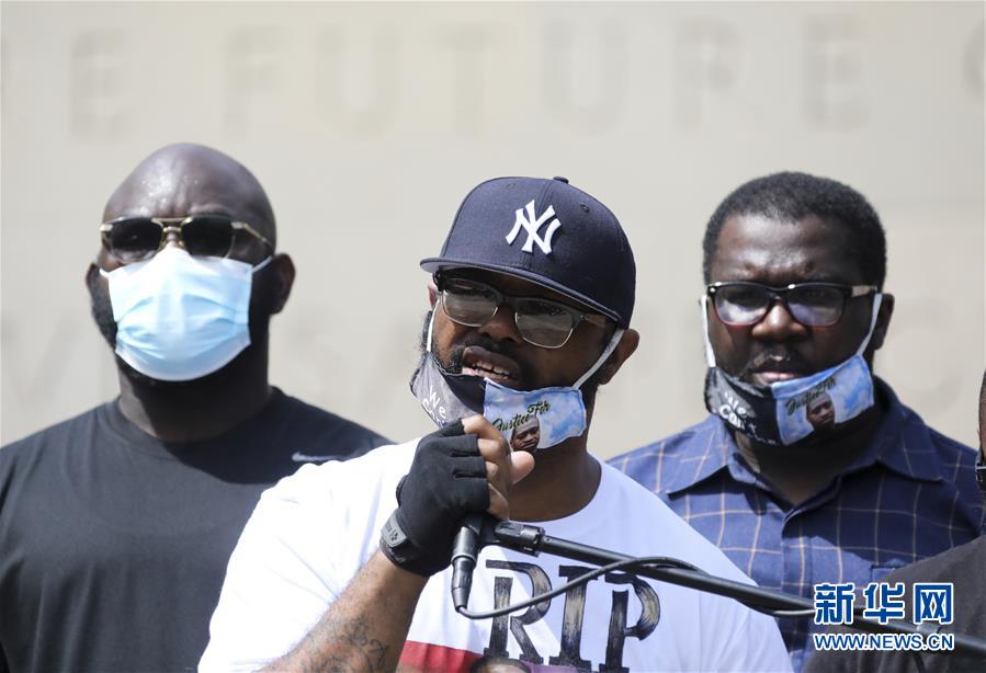 （新華視界）（1）紐約民眾紀(jì)念喬治&middot;弗洛伊德