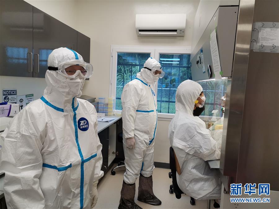 （國(guó)際疫情&middot;圖文互動(dòng)）（8）中國(guó)醫(yī)療專(zhuān)家組為赤道幾內(nèi)亞抗疫帶來(lái)&ldquo;希望之光&rdquo;